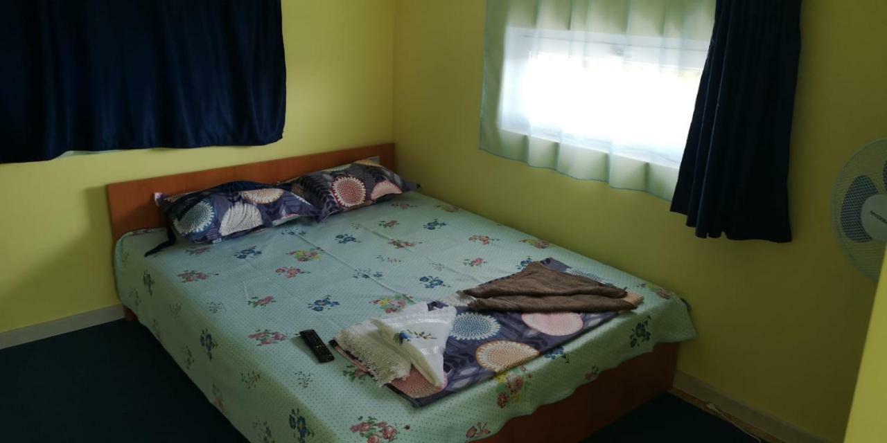 Vila Restaurant Angellys Tuzla Buitenkant foto
