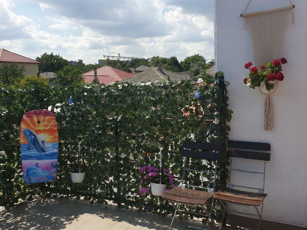Vila Restaurant Angellys Tuzla Buitenkant foto